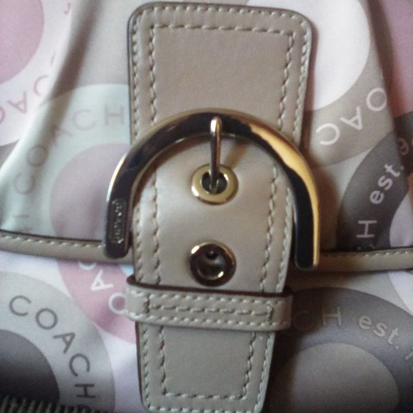 Short Strapped - OFFICIAL COACH - Purse - Picture 7 of 8